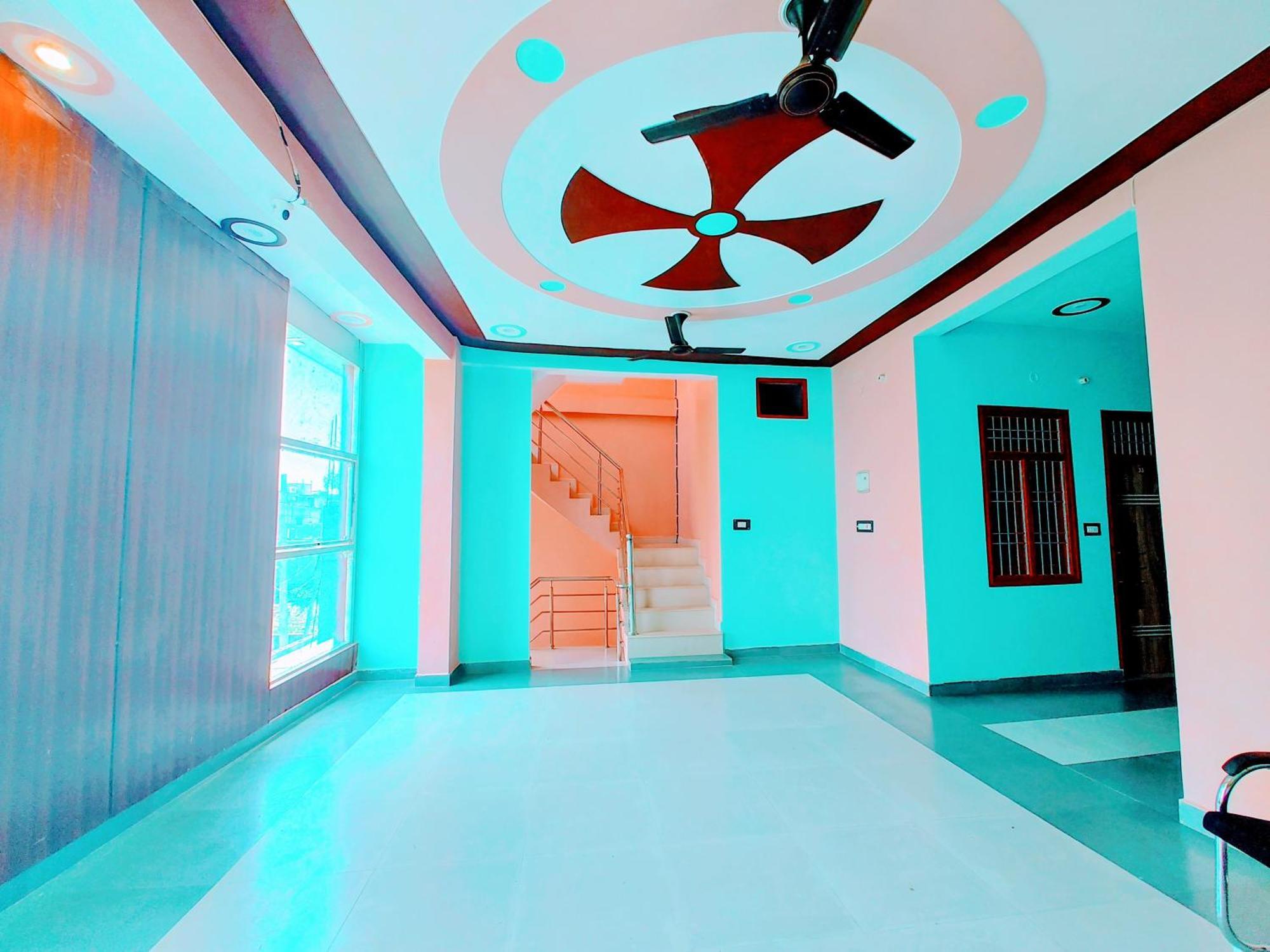 Hotel Raghukul Ayodhya Dış mekan fotoğraf