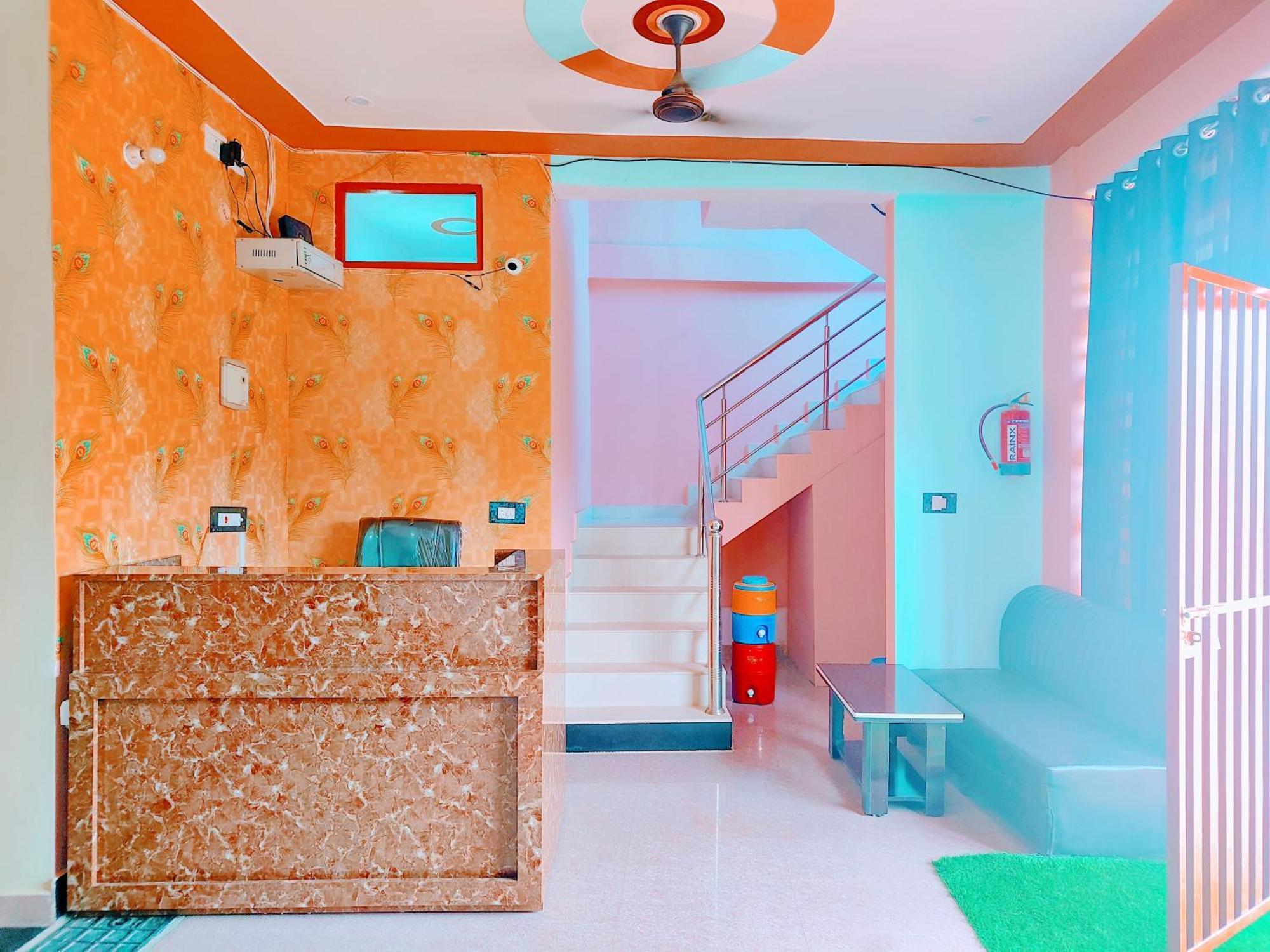 Hotel Raghukul Ayodhya Dış mekan fotoğraf