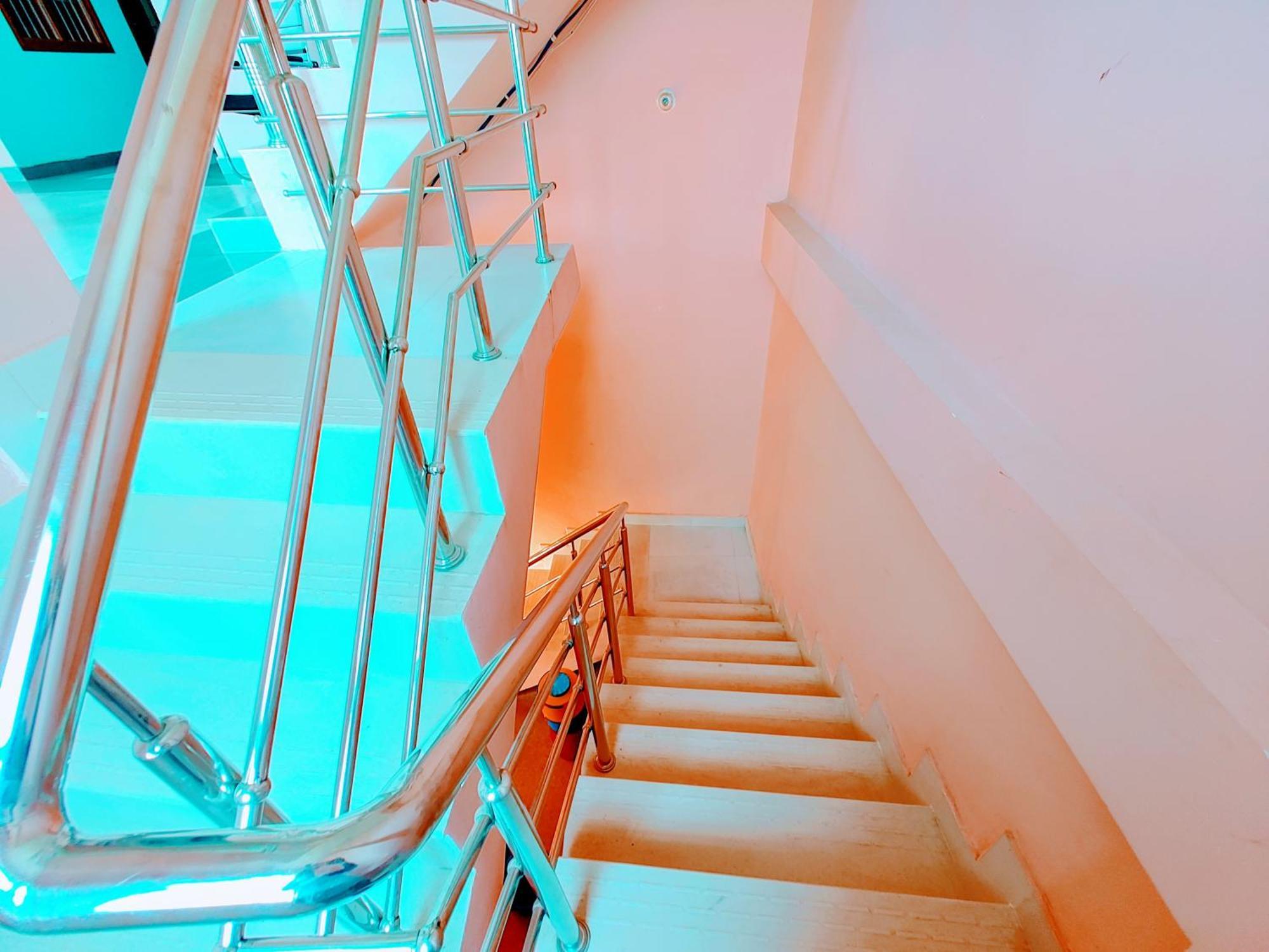 Hotel Raghukul Ayodhya Dış mekan fotoğraf